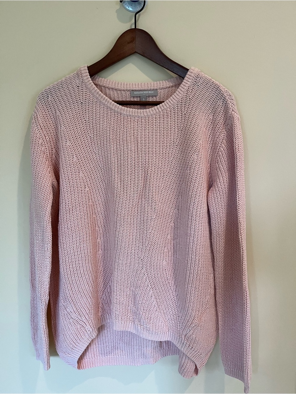 Banana Republic Light Pink Crewneck Knit Sweater